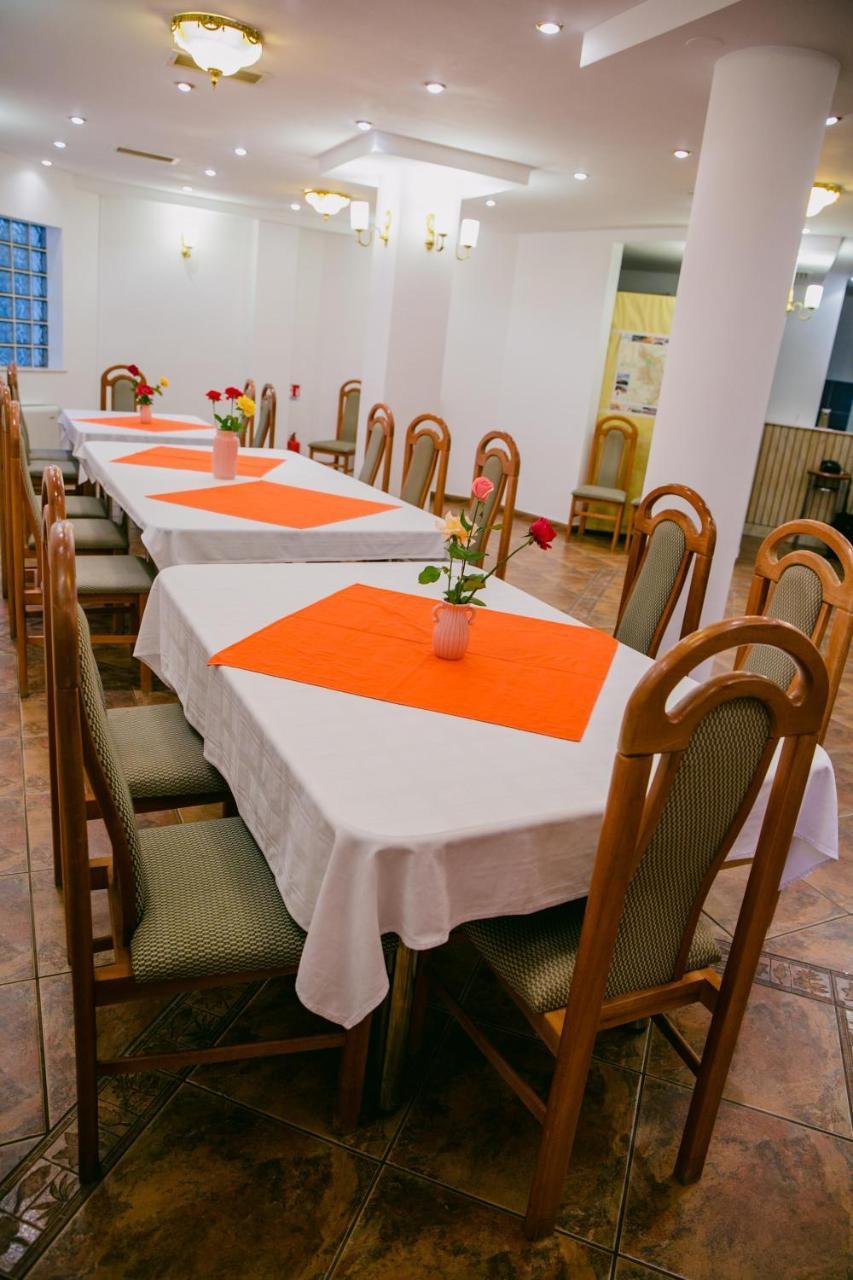 Pensiunea Vila Europa Deva Esterno foto