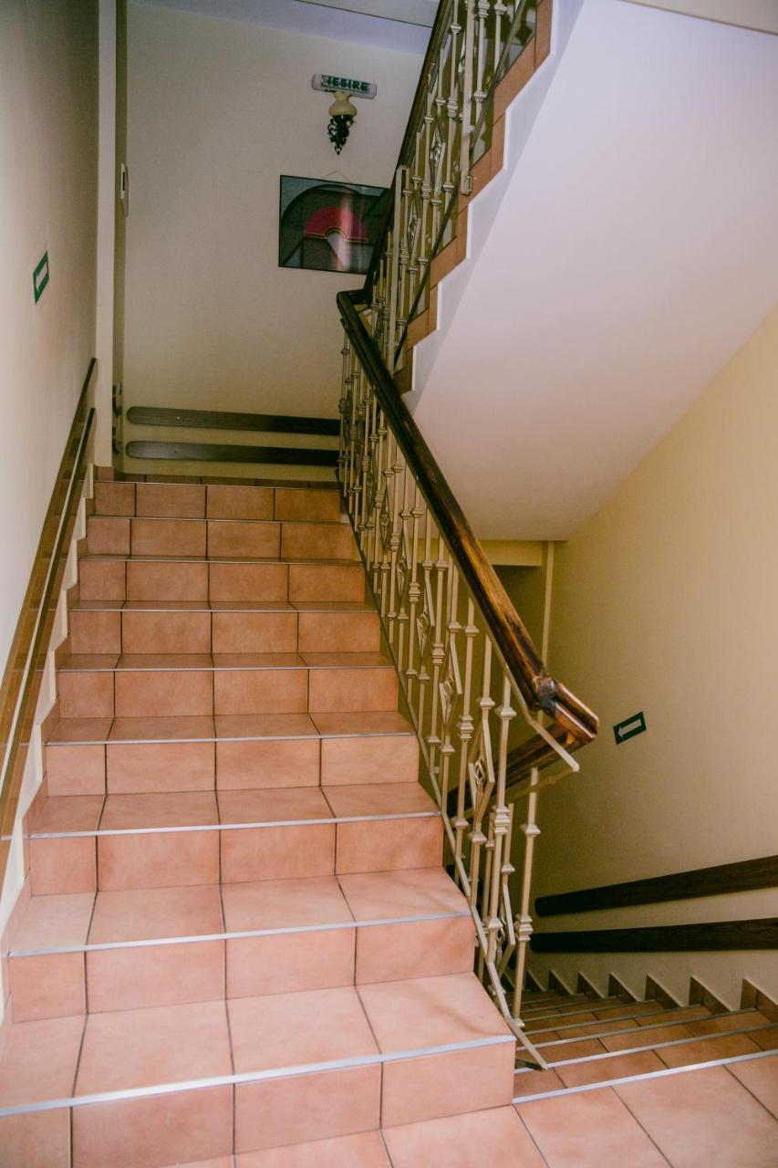 Pensiunea Vila Europa Deva Esterno foto