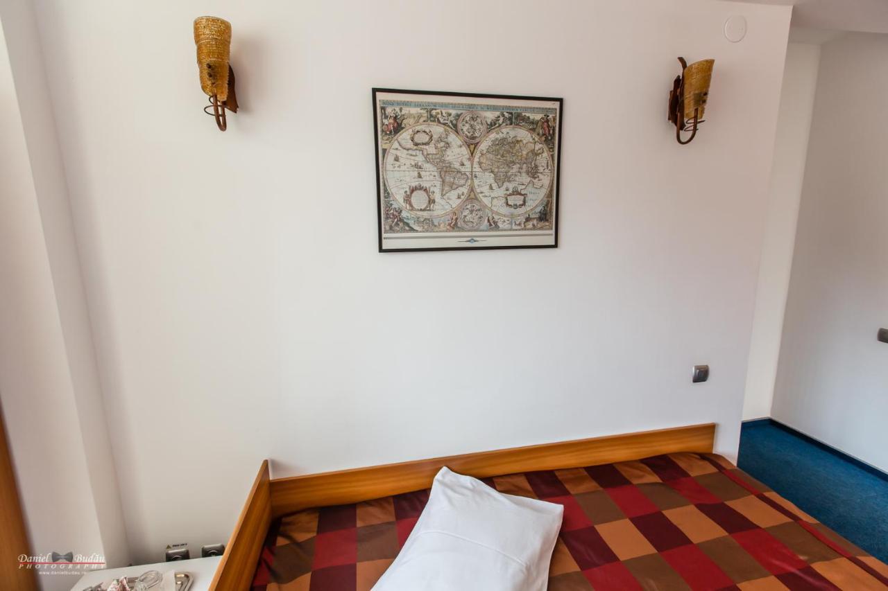 Pensiunea Vila Europa Deva Esterno foto