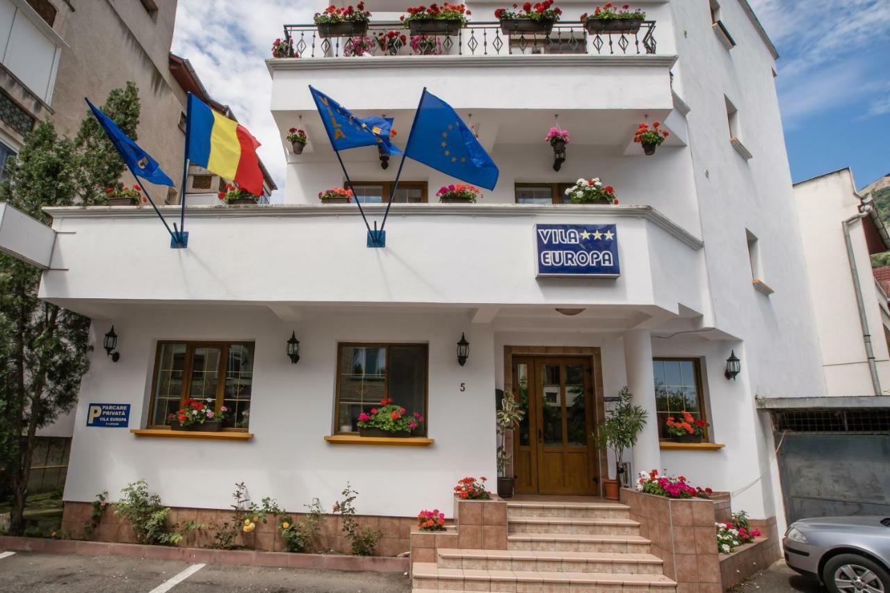 Pensiunea Vila Europa Deva Esterno foto